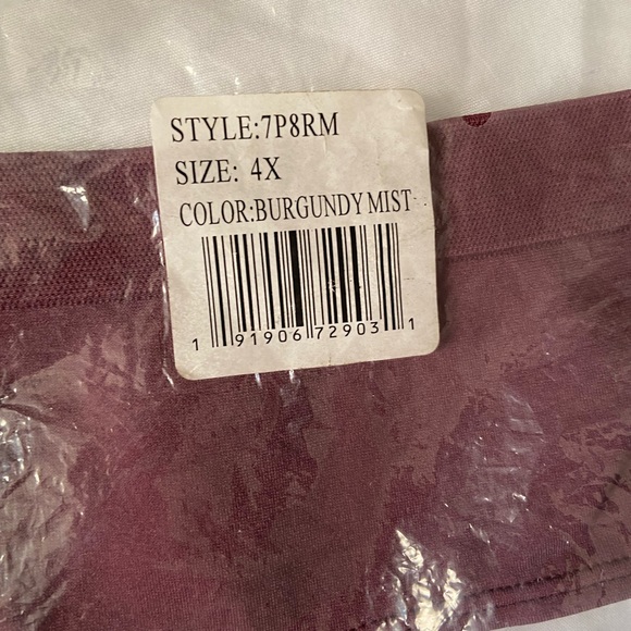 *free gift with purchase* 2 Brand new size 4X Auden Thongs in burgundy - Picture 6 of 7